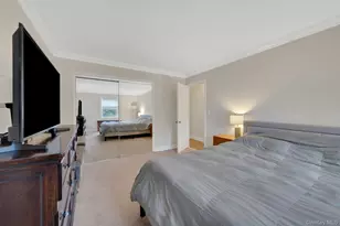 450 Pelham Rd, New Rochelle, NY 10805 - Photo 18