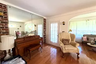 59-41 161st St, Flushing, NY 11365 - Photo 2