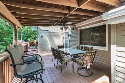 29 Columbine Avenue N, Hampton Bays, NY 11946 - Photo 24