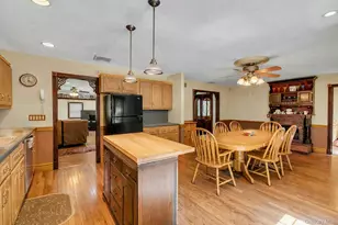29 Columbine Ave N, Hampton Bays, NY 11946 - Photo 22
