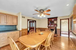 29 Columbine Ave N, Hampton Bays, NY 11946 - Photo 18