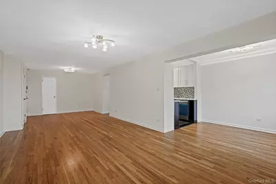 84-10 153rd Avenue #3L, Howard Beach, NY 11414 - Photo 10