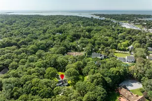 21 Bay Ave W, Hampton Bays, NY 11946 - Photo 46