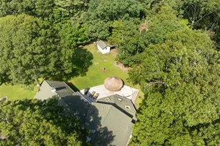 21 Bay Ave W, Hampton Bays, NY 11946 - Photo 50