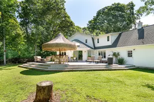21 Bay Ave W, Hampton Bays, NY 11946 - Photo 38