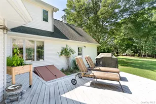 21 Bay Ave W, Hampton Bays, NY 11946 - Photo 40