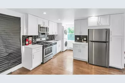 36B Avenue A, Port Washington, NY 11050 - Photo 8