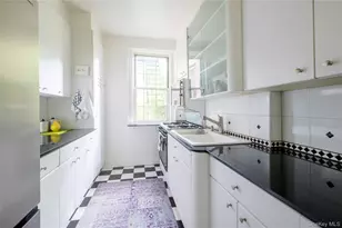 35-31 78th St, Jackson Heights, NY 11372 - Photo 8