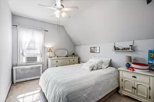 10-03 149th St, Whitestone, NY 11357 - Photo 18