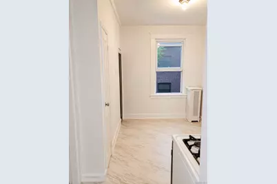 640 S 6th Avenue, Mount Vernon, NY 10550 - Photo 6