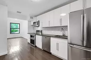 286 W 137th St, New York, NY 10030 - Photo 14