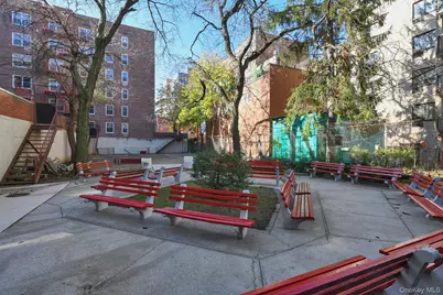 142-05 Roosevelt Avenue #320, Flushing, NY 11354 - Photo 14
