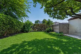 612 Marcellus Rd, Williston Park, NY 11596 - Photo 24