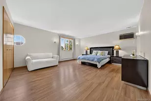 612 Marcellus Rd, Williston Park, NY 11596 - Photo 12