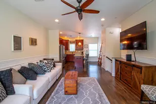 7 Lager Ln, Patchogue, NY 11772 - Photo 8