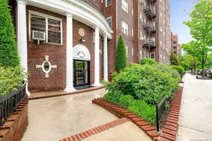 110-35 72nd Rd, Forest Hills, NY 11375 - Photo 2