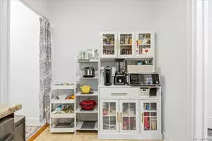 110-35 72nd Rd, Forest Hills, NY 11375 - Photo 20
