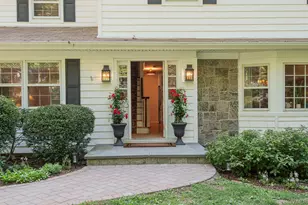 5 Harbor Ct, Centerport, NY 11721 - Photo 10
