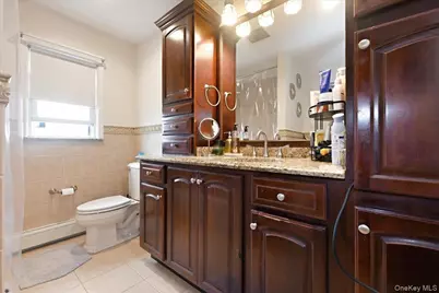 116 Elm Street, Valley Stream, NY 11580 - Photo 14