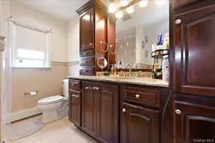116 Elm St, Valley Stream, NY 11580 - Photo 14