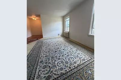 25 Edwards Street #2 E, Roslyn Heights, NY 11576 - Photo 22