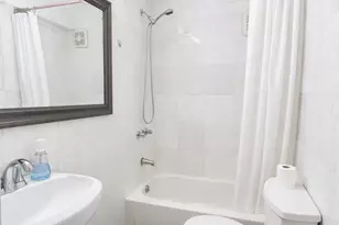 122-15 25th Rd, College Point, NY 11354 - Photo 4