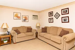 1453 10th St, West Babylon, NY 11704 - Photo 12