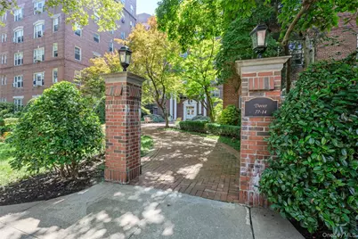 7714 113th Street #6C, Forest Hills, NY 11375 - Photo 2