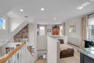 15 James Ave, East Norwich, NY 11732 - Photo 16