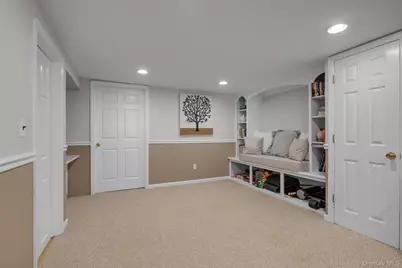 15 James Avenue, East Norwich, NY 11732 - Photo 26