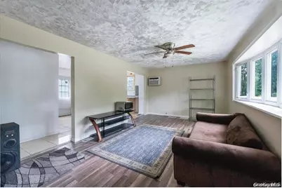 84 State Avenue, Wyandanch, NY 11798 - Photo 20