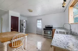 84 State Ave, Wyandanch, NY 11798 - Photo 4