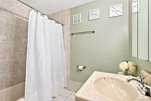 210 Woodland Hills Rd, White Plains, NY 10603 - Photo 12