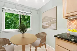 210 Woodland Hills Rd, White Plains, NY 10603 - Photo 6
