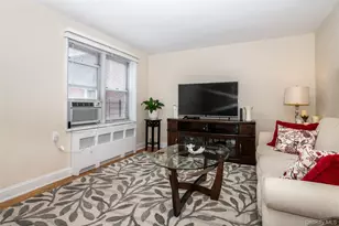 60 Locust Ave, New Rochelle, NY 10801 - Photo 14