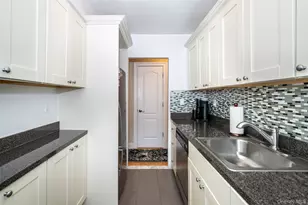 60 Locust Ave, New Rochelle, NY 10801 - Photo 16