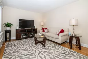 60 Locust Ave, New Rochelle, NY 10801 - Photo 12