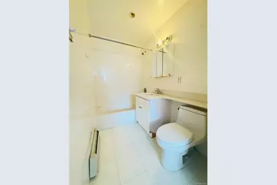 14228 37th Avenue #3D, Flushing, NY 11354 - Photo 4