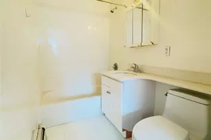 142-28 37th Ave, Flushing, NY 11354 - Photo 4