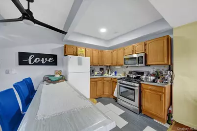 1546 Leland Avenue, Bronx, NY 10460 - Photo 18