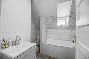 20 Aka 22 Crescent Pl, Yonkers, NY 10704 - Photo 10