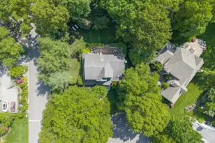 1 Fox Holw Ct, Dix Hills, NY 11746 - Photo 34
