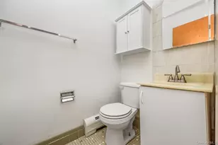 58-30 75th St, Middle Village, NY 11379 - Photo 26