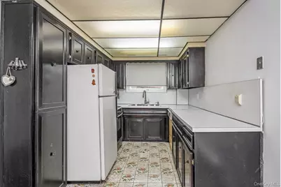 58-30 75th Street, Middle Village, NY 11379 - Photo 14