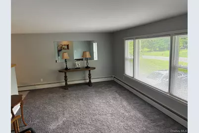 239 Vineyard Avenue, Highland, NY 12528 - Photo 8
