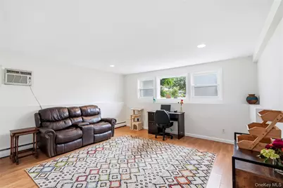 2440 Wallen Lane, Bellmore, NY 11710 - Photo 30