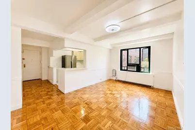 1564 Unionport Road #5A, Bronx, NY 10462 - Photo 6