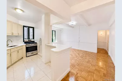 1564 Unionport Road #5A, Bronx, NY 10462 - Photo 2