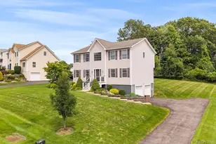6 Apple Ln, Highland, NY 12528 - Photo 4