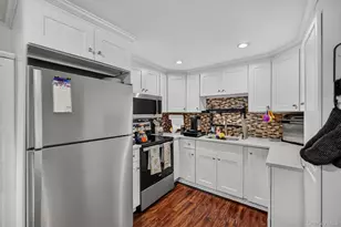 1006 Parr Meadow Dr, Newburgh, NY 12550 - Photo 6